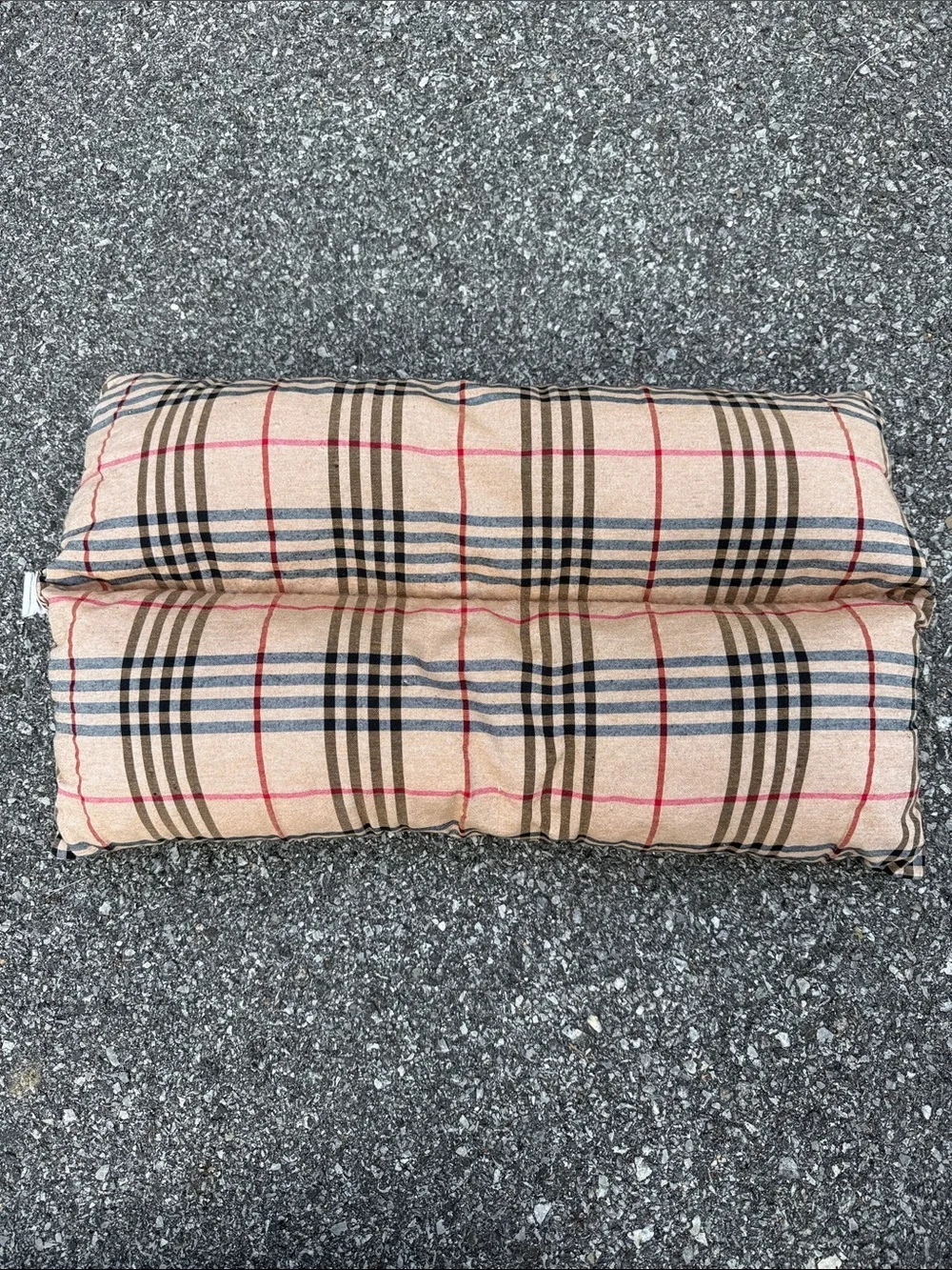 LIMITED EDITION PLUSH ORGANIC COTTON DOG BED
